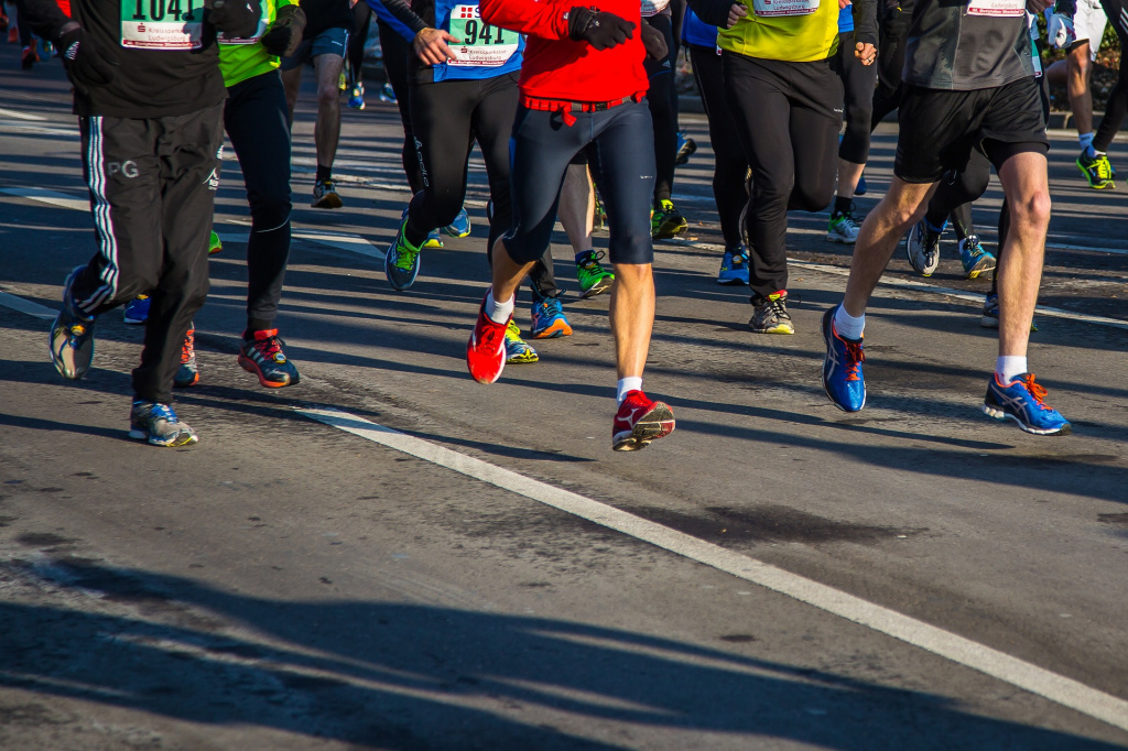 running-1944798_1920.jpg image